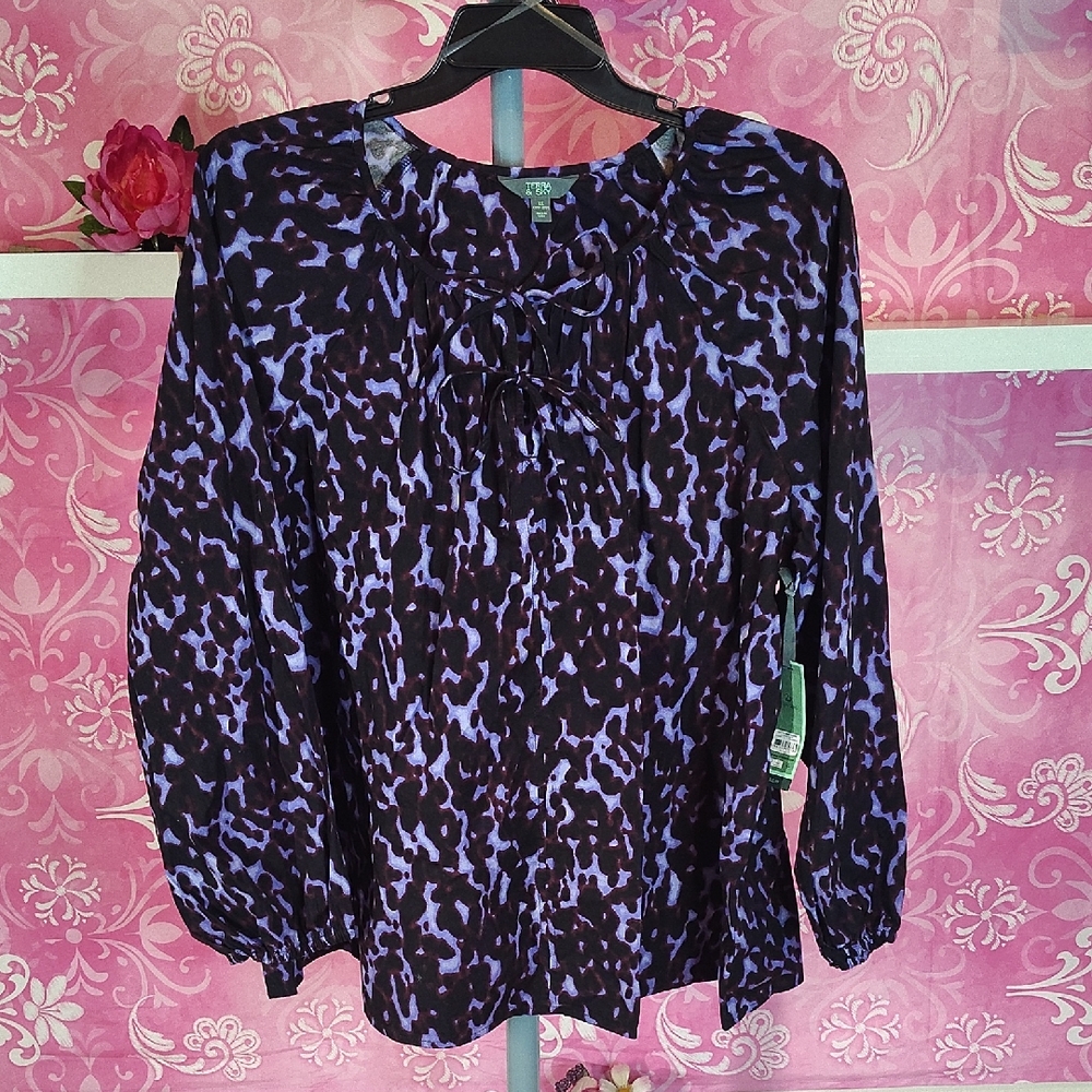 Elegant Women's Purple Blouse